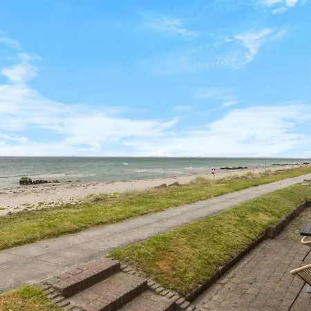 Aswith - 5m From The Sea By Interhome *